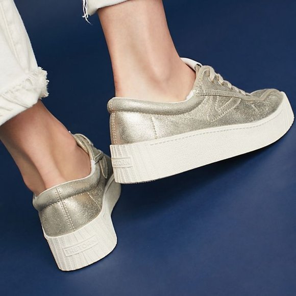 SOLD! Tretorn NYLITE 6 Metallic Leather Sneakers - Picture 3 of 7